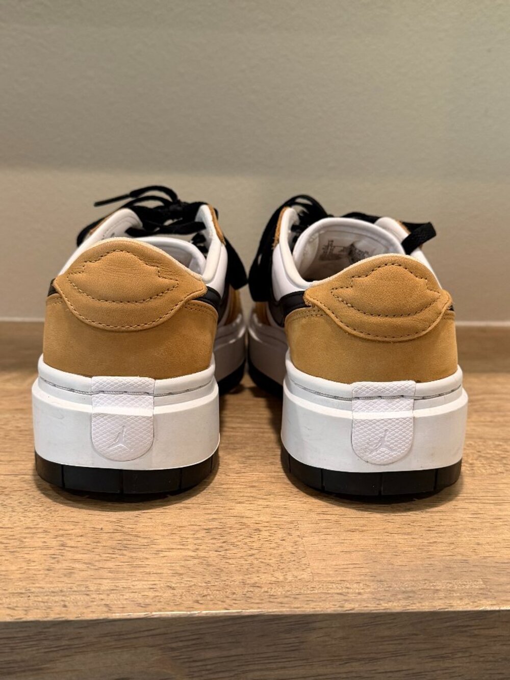 Nike Air Jordan 1 Elevate Low Rookie of the Year Tan Black DH7004-701 Size 10 - Picture 7 of 11